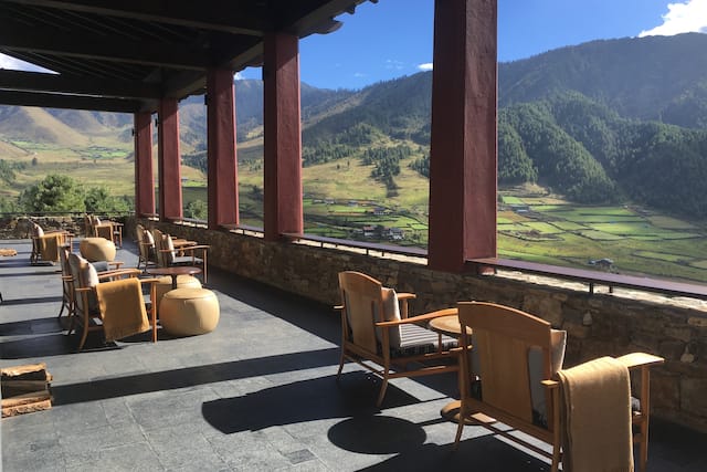 Exterior Terrace with View of the Valley and Mountains