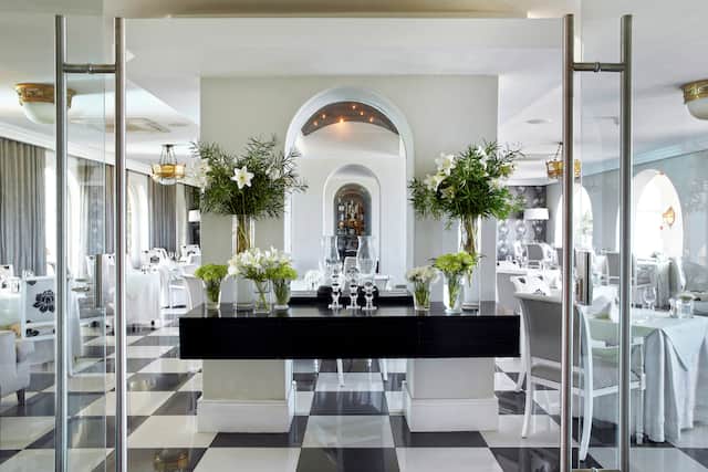 Pavilion Restaurant Dining Area