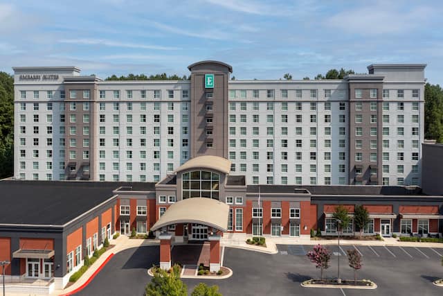 Embassy Suites Hotel Exterior