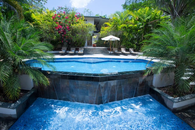 Outdoor swimming pool