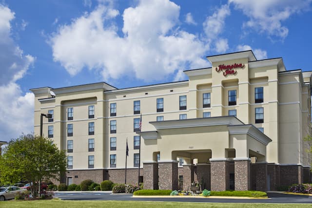 Hotel Exterior During Daylight