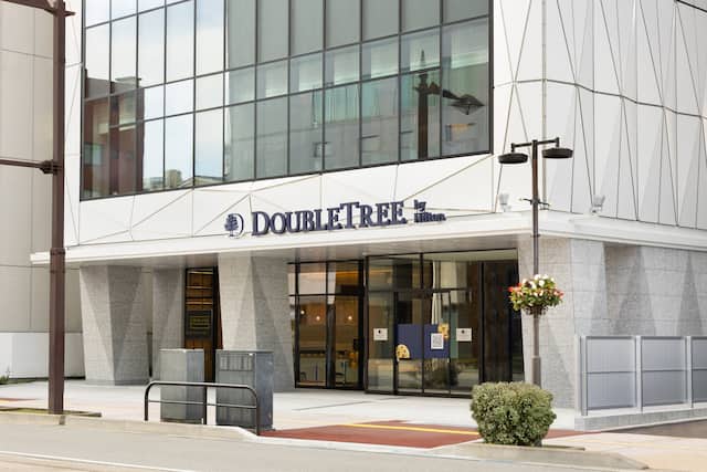DoubleTree Hotel Exterior