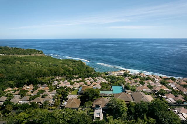 exterior image of the property