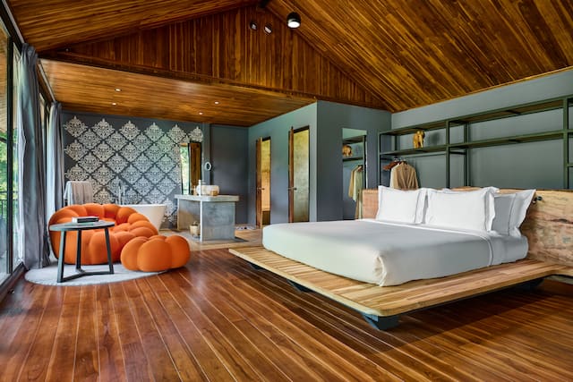 Sunset Namkhan River Villa bedroom