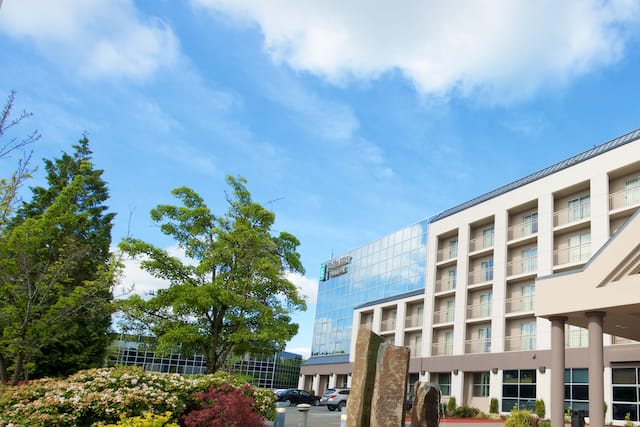 Hotel Exterior and Front Entrance