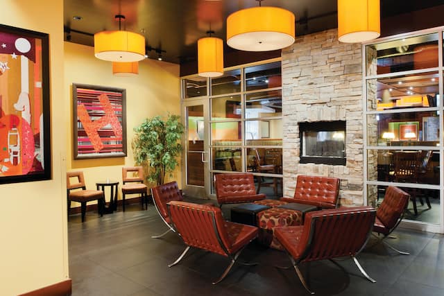 Houlihans Restaurant